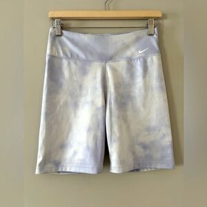 Nike DRI-FIT Women's lilac bike Shorts activewear gym hiking biking athletic